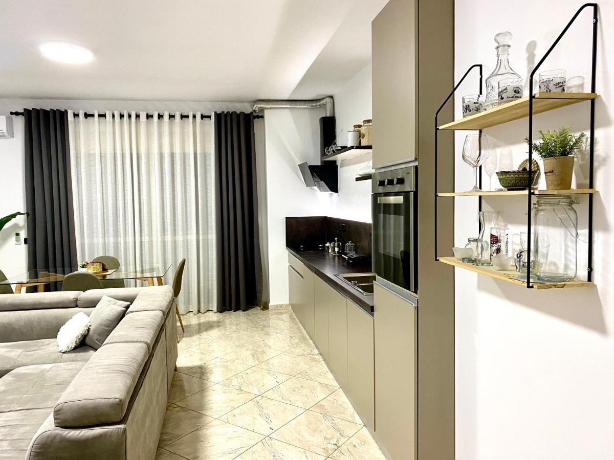 Luxury Apartments In City Center Durres Luaran gambar