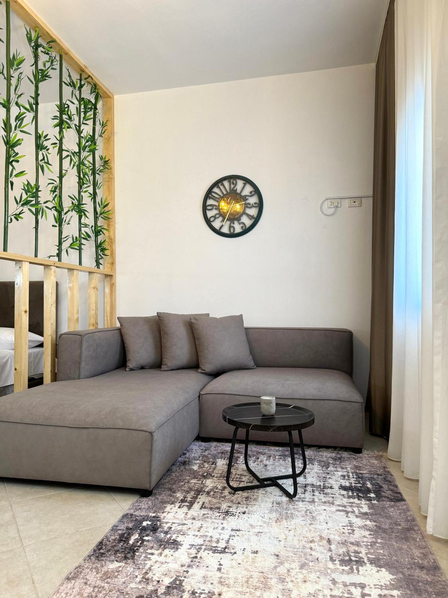 Luxury Apartments In City Center Durres Luaran gambar